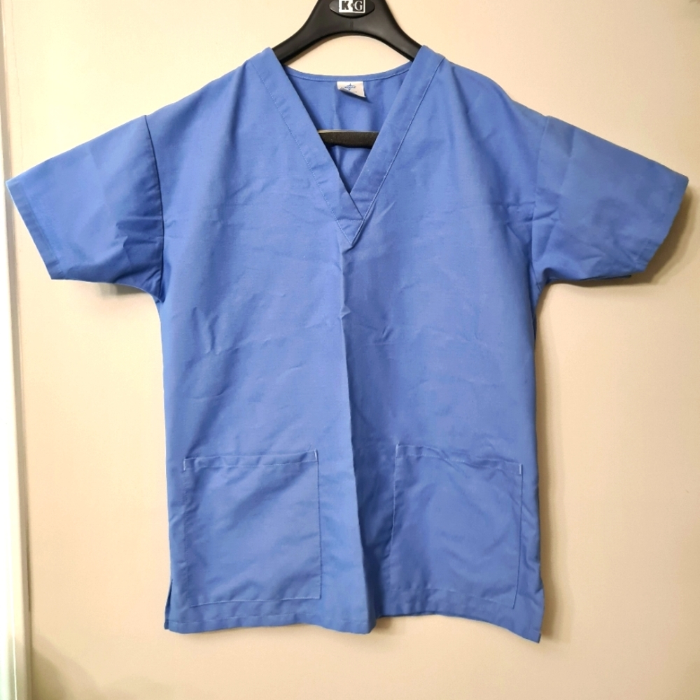 Scrub top